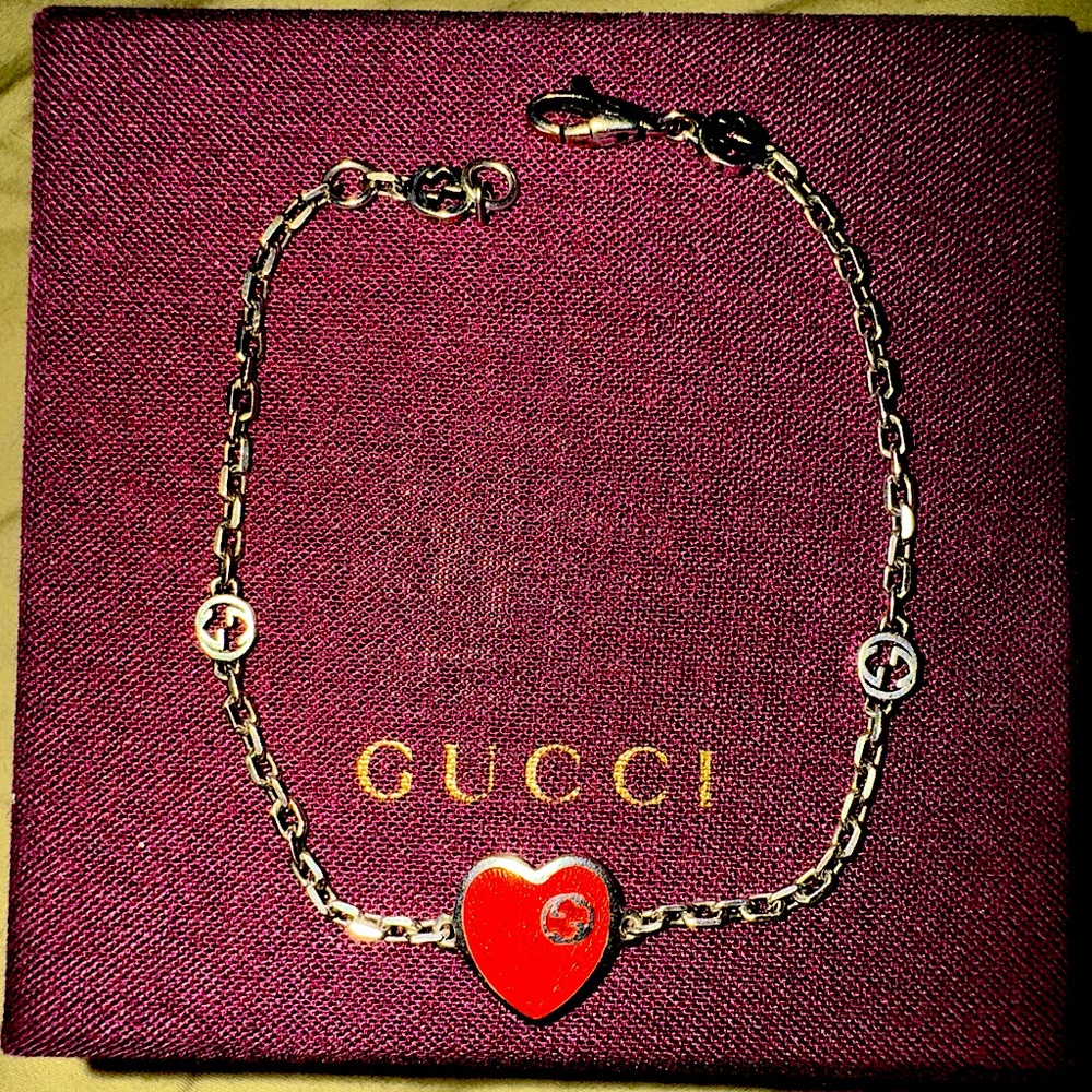 Gucci Heart Bracelet With Interlocking G